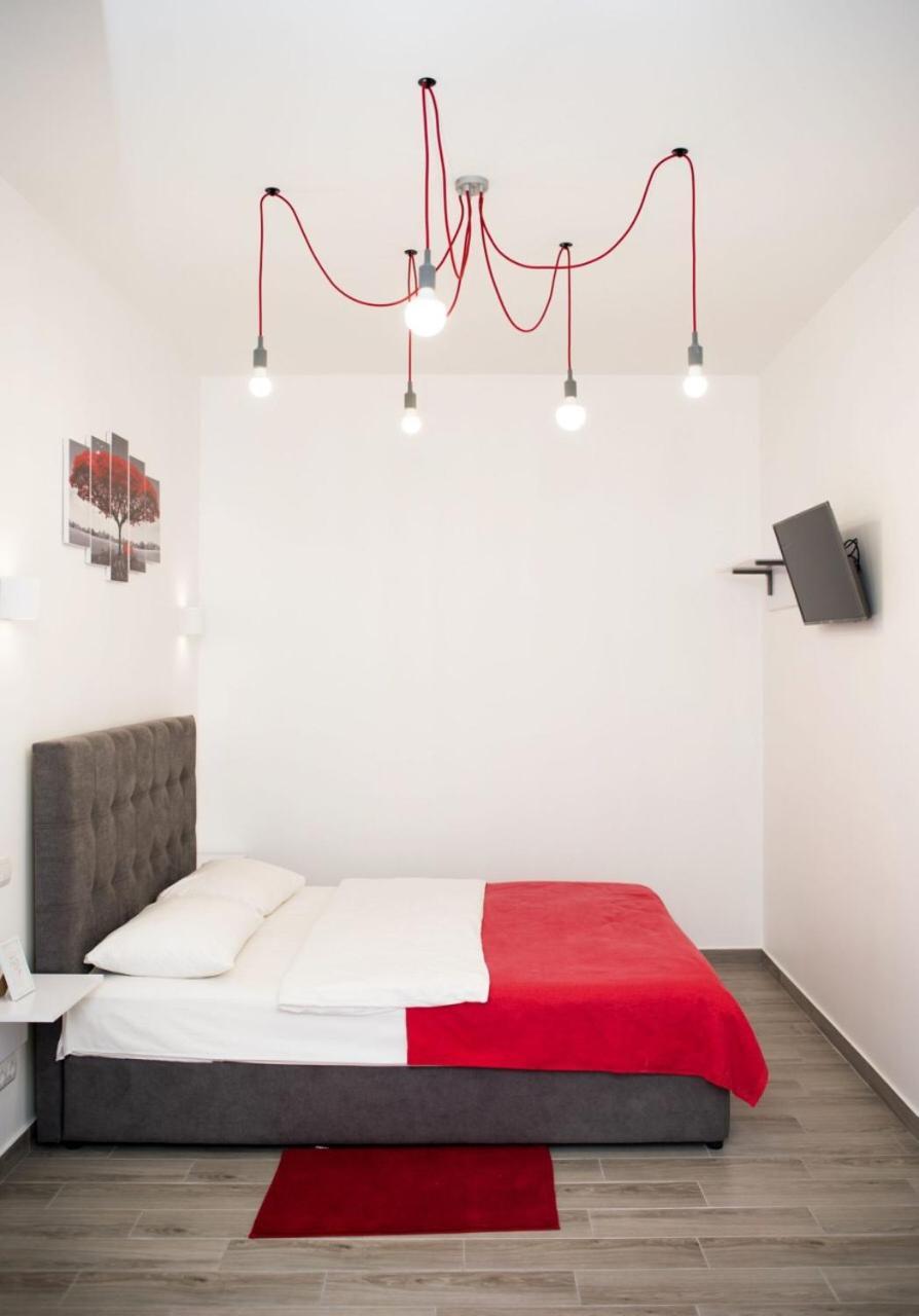 Deluxe Apartment In Old City Center Λβιβ Εξωτερικό φωτογραφία